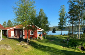 Amazing Home In Öxabäck With 4 Bedrooms, Sauna And Jacuzzi, Öxabäck